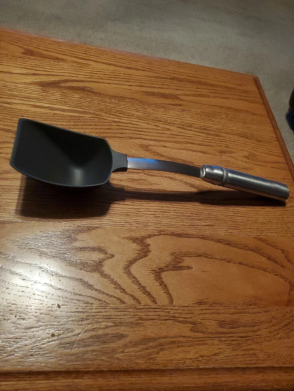 Retired Pampered Chef Stainless Steel Silicone Scoop and Serve Pasta Spatula